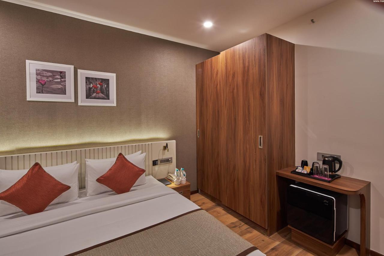 Regenta Inn Grand-Orr, Mahadevapura บังกาลอร์ ภายนอก รูปภาพ